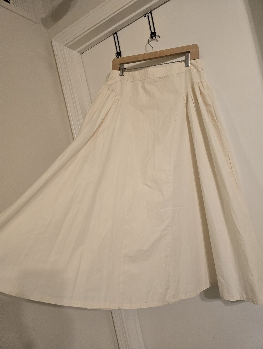 Free People Katia Midi A-Line Skirt in Cream, Size: US 6 - Picture 11 of 17